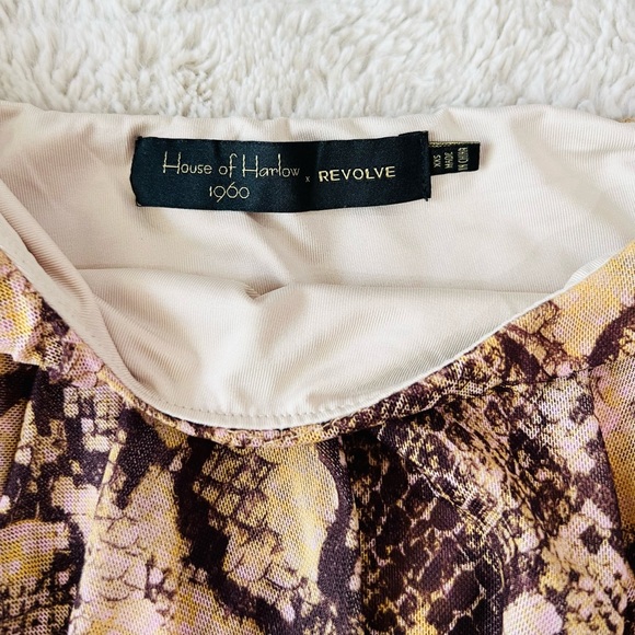 House of Harlow 1960 Python Snake Print One Sleeve Top/Blouse - Picture 3 of 4